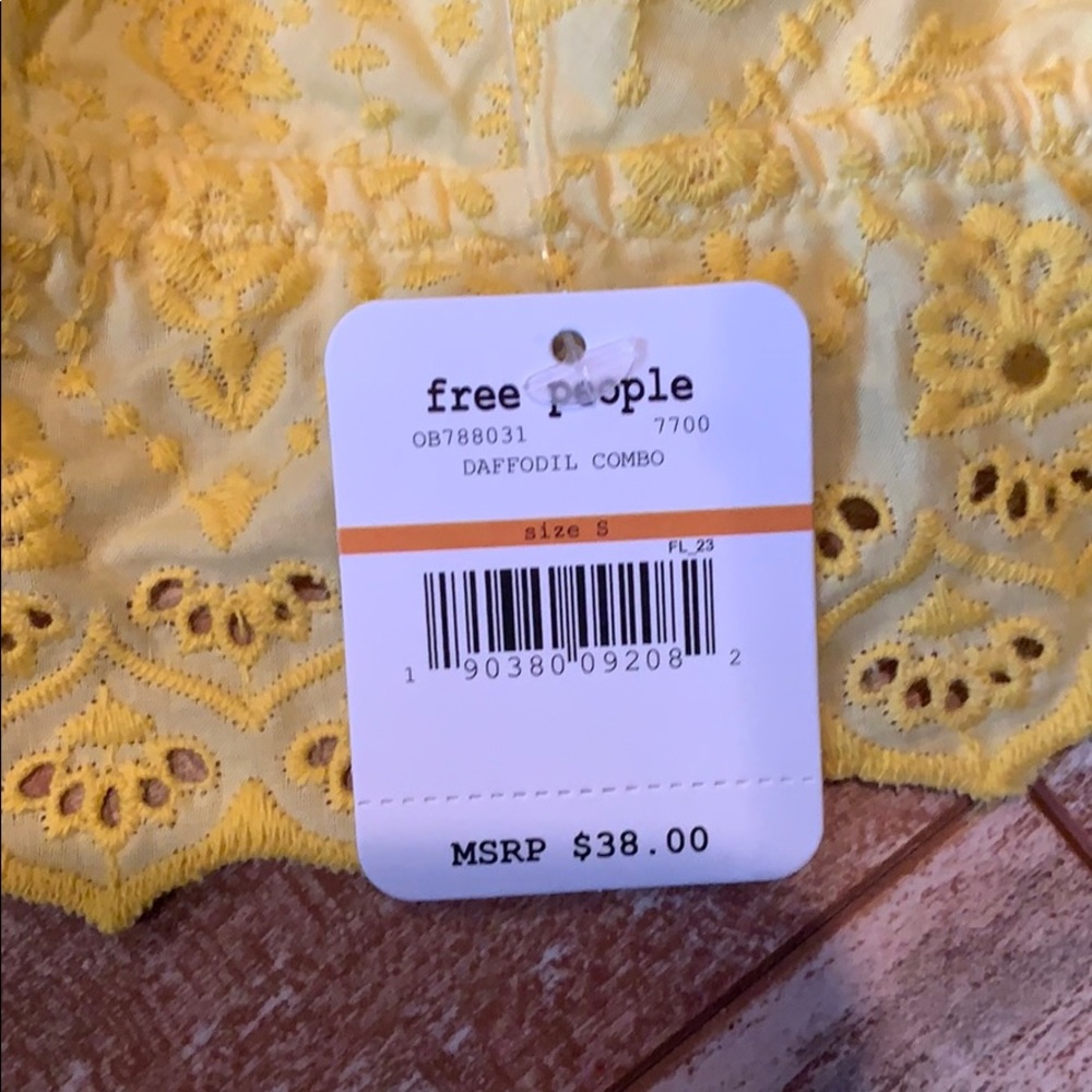 NWT FREE PEOPLE BRALETTE - Picture 5 of 5